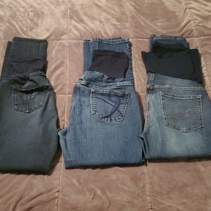 Maternity jean bundle